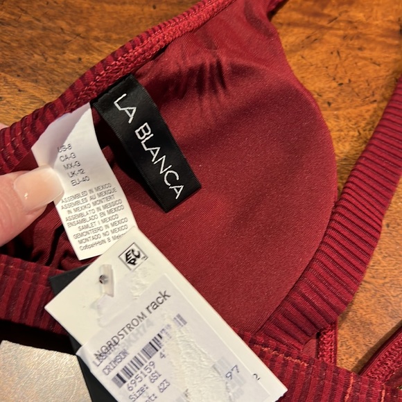 NWOT $63 LA BLANCA 8 CRIMSON 8 CROSS BACK BIKINI SWIM TOP - Picture 7 of 7